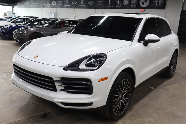 2022 Porsche Cayenne -'s photo