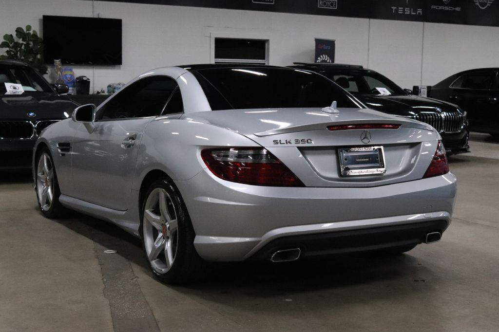 2016 Mercedes Benz SLK 350 photo 3