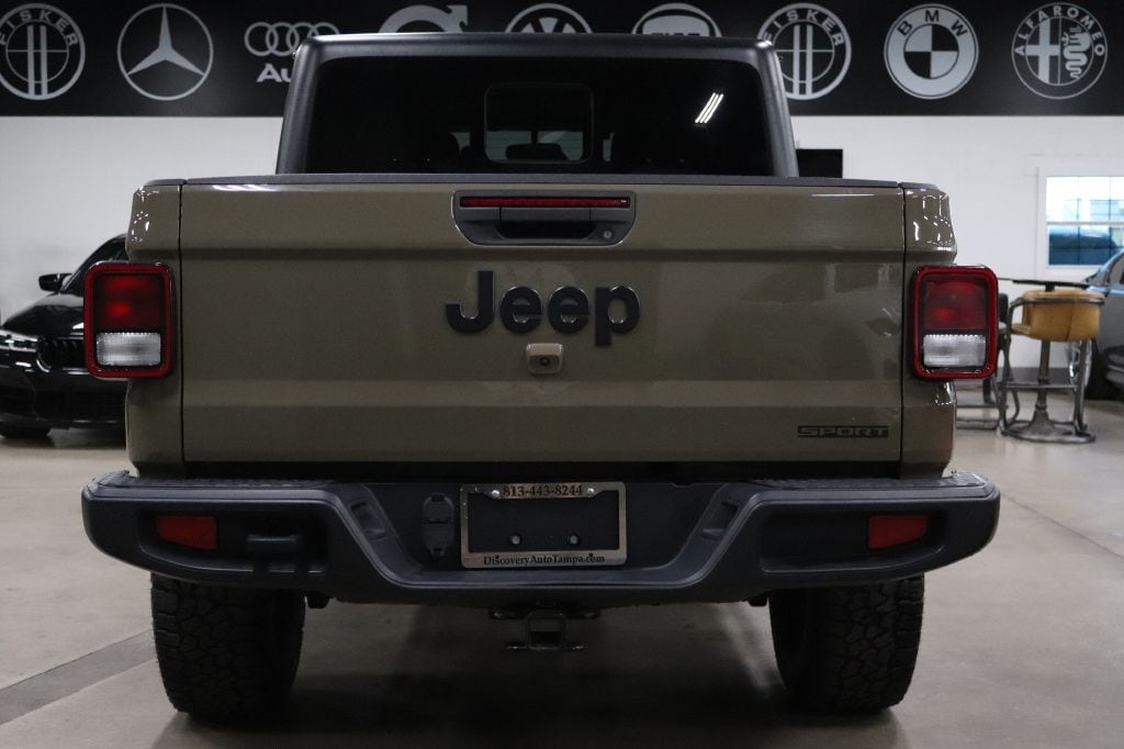 Used 2020 Jeep Gladiator Sport Truck