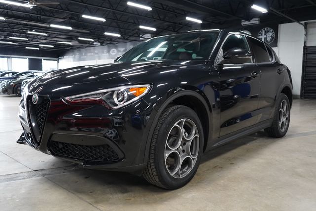 2023 Alfa Romeo Stelvio Sprint RWD's photo