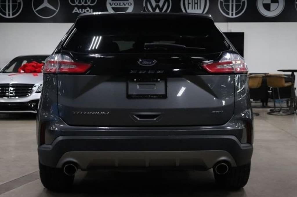 Used 2023 Ford Edge Titanium SUV