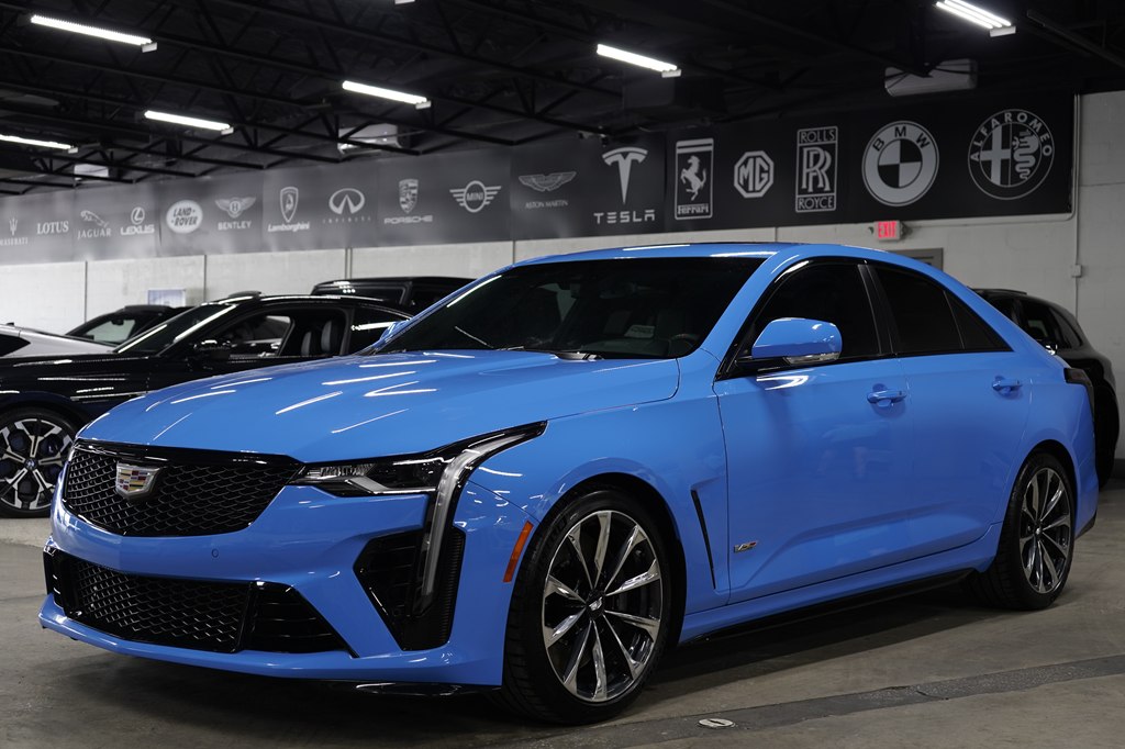 2023 Cadillac CT4