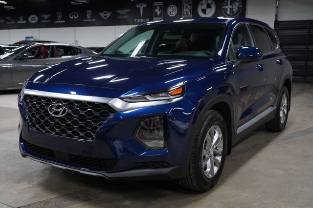 2020 Hyundai Santa Fe SE 2.4's photo