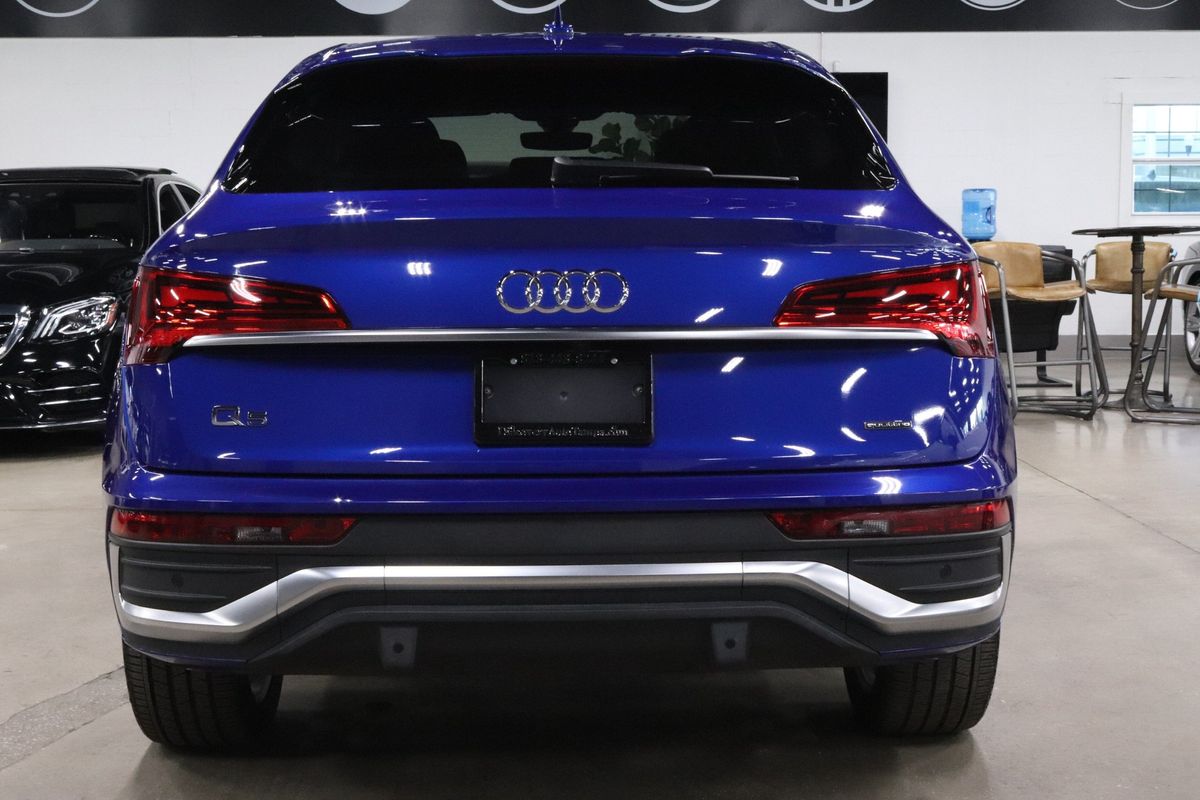 2023 Audi Q5 S line Premium Plus photo 4