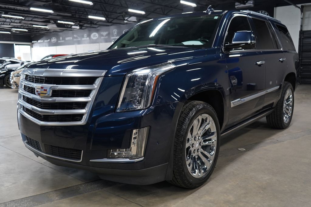 Used 2020 Cadillac Escalade Premium Luxury SUV