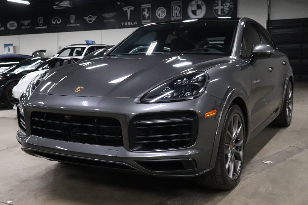 2021 Porsche Cayenne Coup GTS's photo
