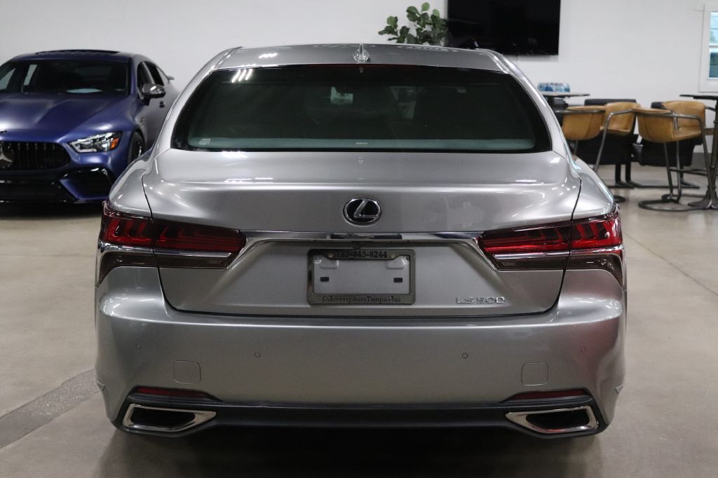 2018 Lexus LS 500 photo 4