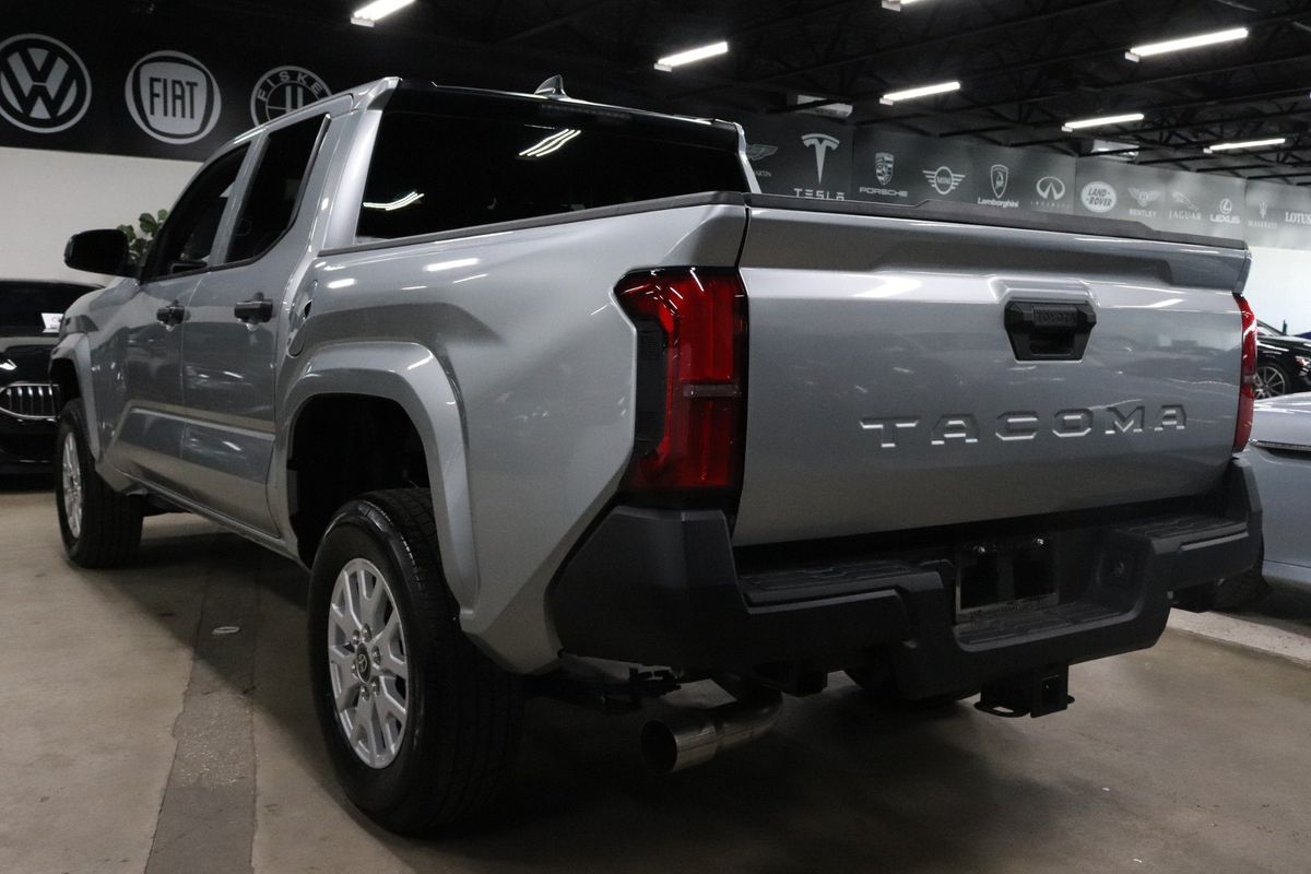 2025 Toyota Tacoma SR photo 3