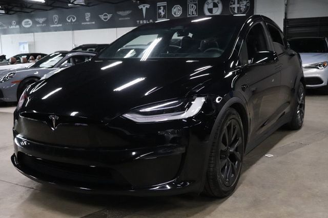 2023 Tesla Model X Long Range's photo