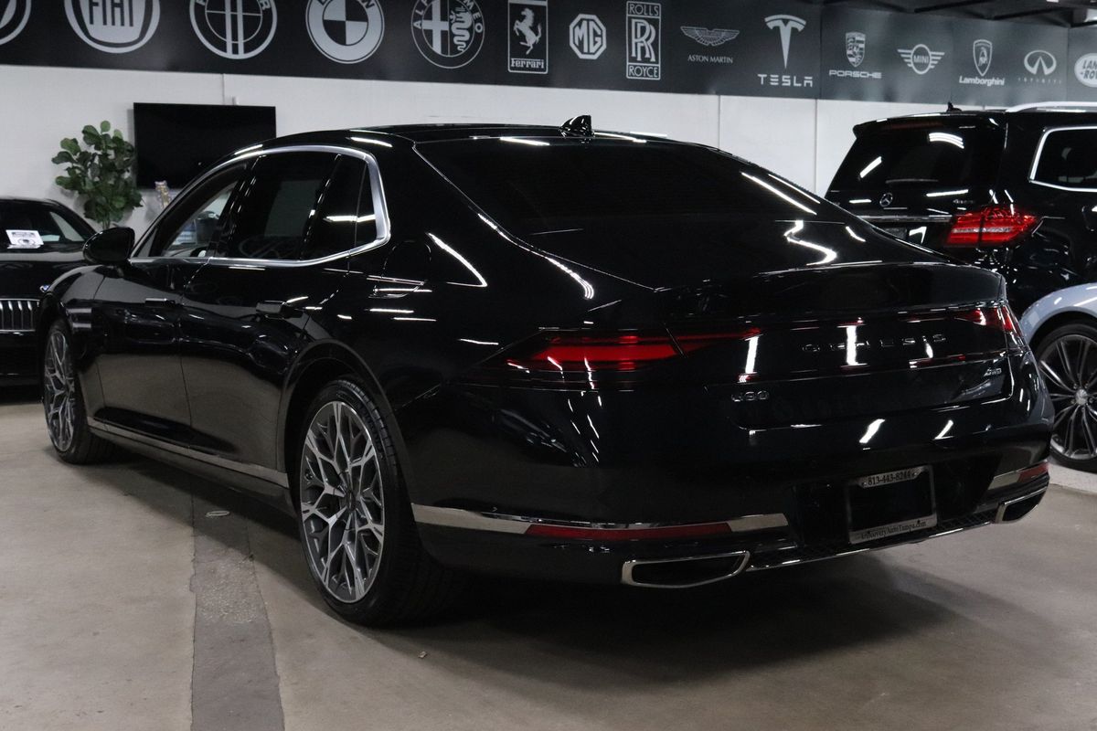 2025 Genesis G90 3.5T E-Supercharger photo 3