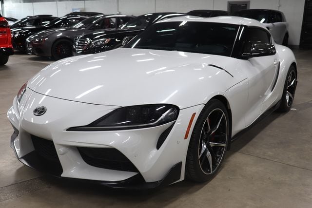 2020 Toyota Supra Premium's photo