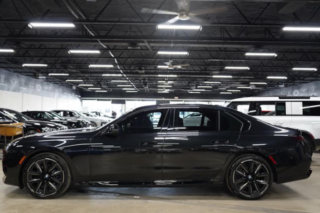 Used 2025 BMW 760 XI Sedan