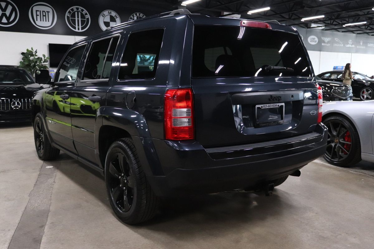 2014 Jeep Patriot Sport photo 3