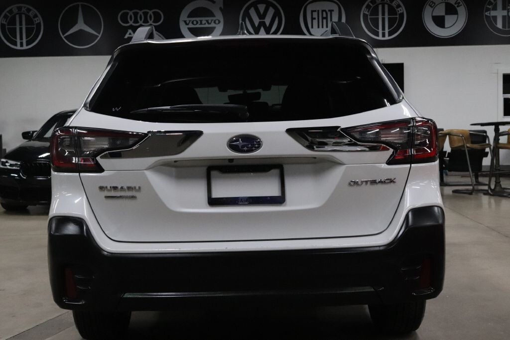 Used 2020 Subaru Outback Premium SUV