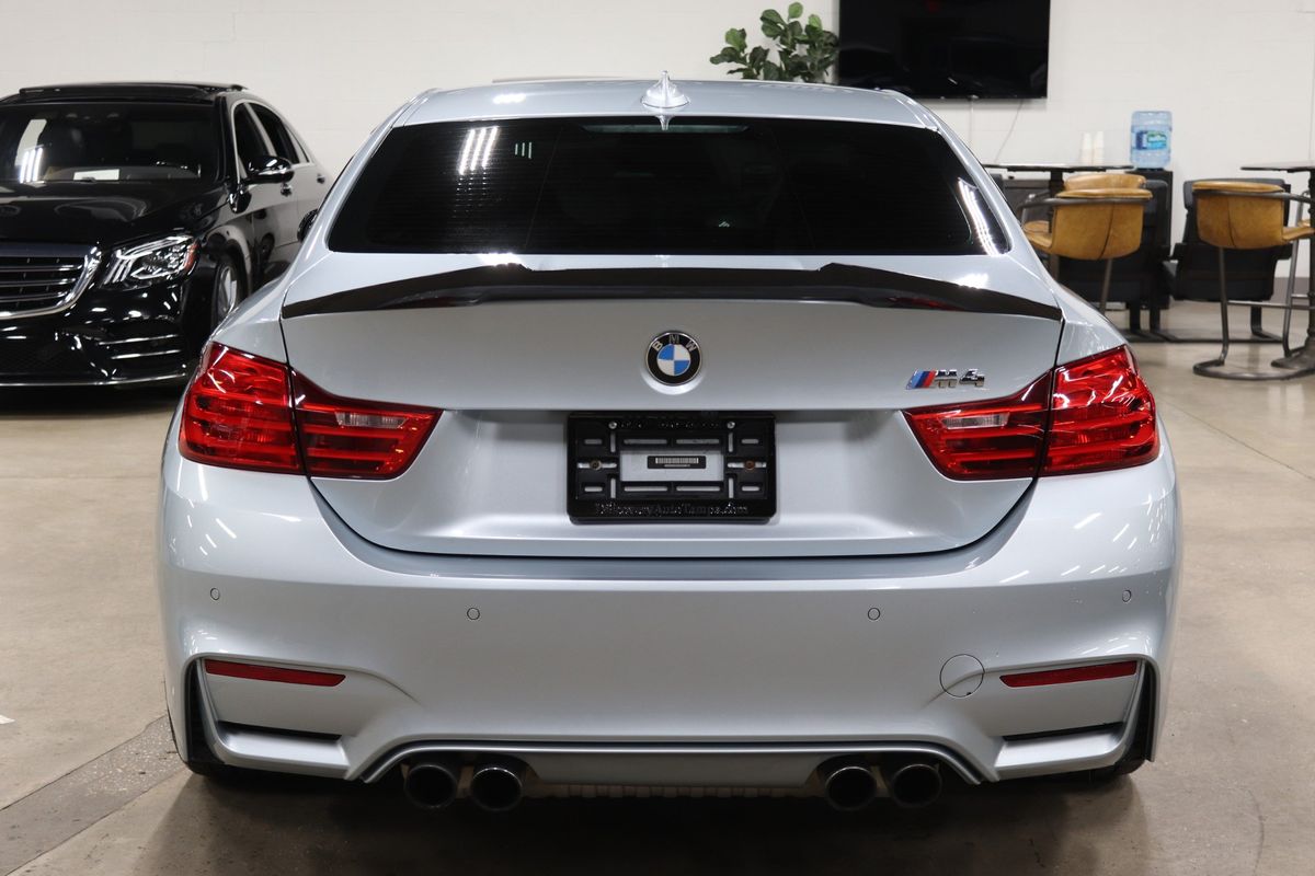 2016 Bmw M4 Coupe photo 4