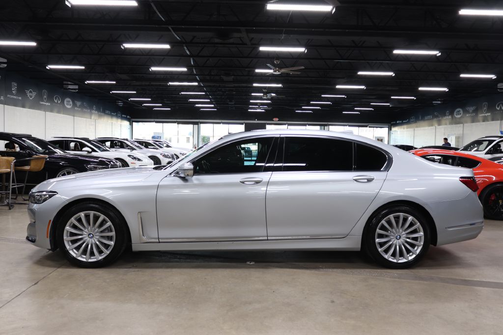 2020 Bmw 740i Sedan photo 2