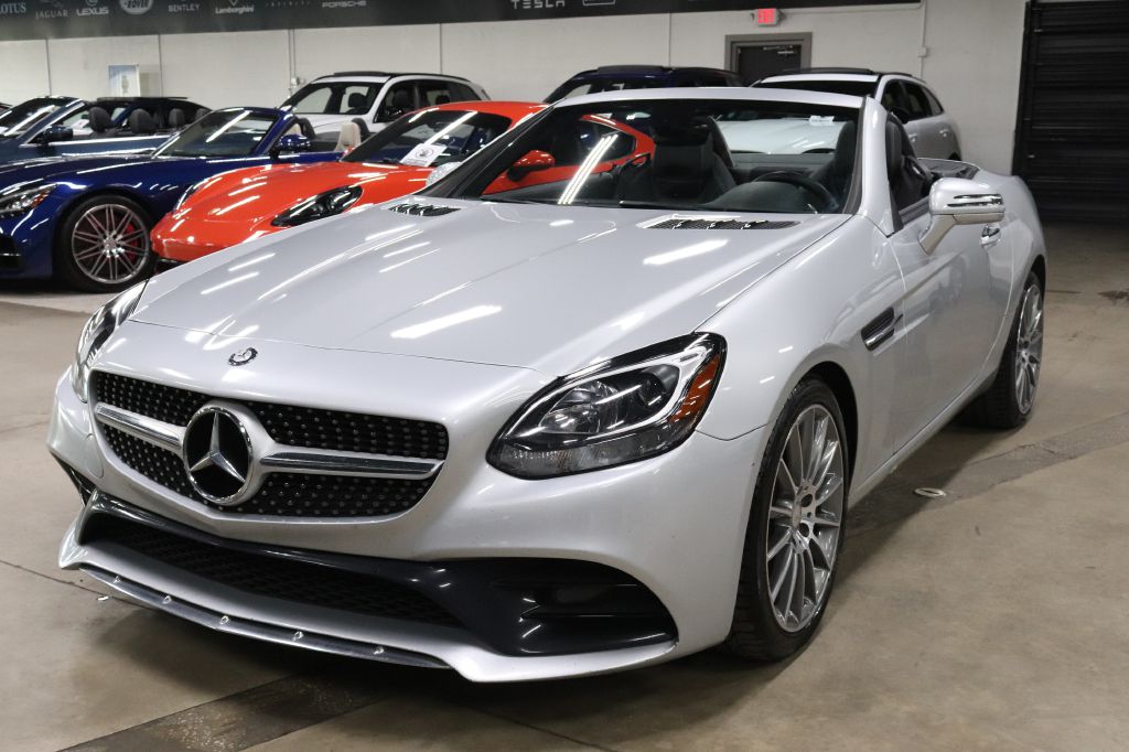 2017 Mercedes Benz SLC 300 photo 2