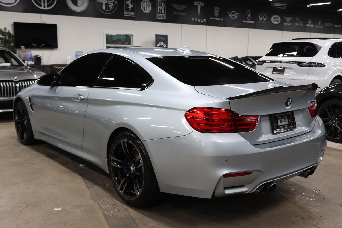 2016 Bmw M4 Coupe photo 3