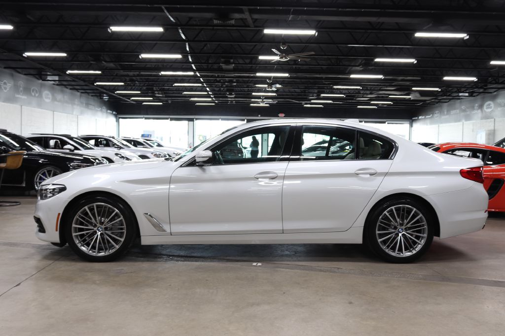 2019 Bmw 540i 5-Series photo 2