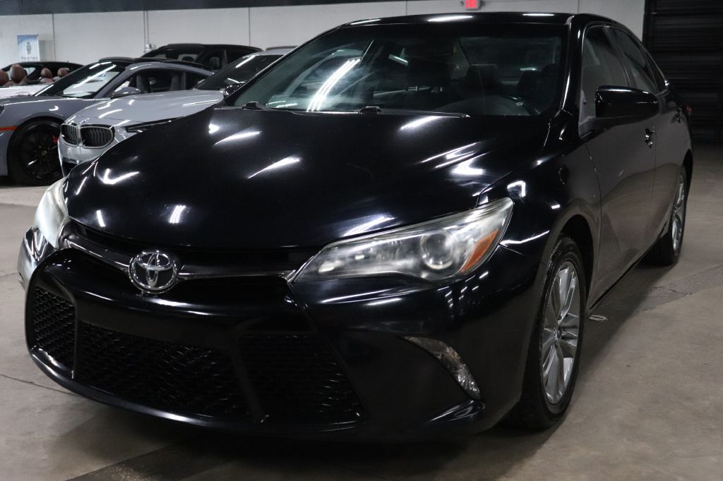 2015 Toyota Camry SE
