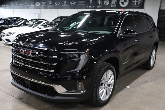 2026 GMC Acadia Elevation FWD's photo