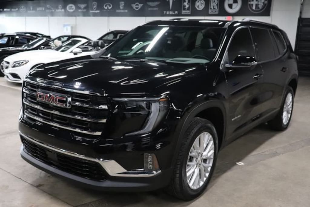 Used 2026 GMC Acadia Elevation SUV