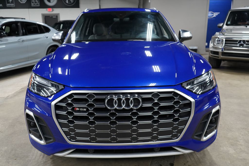 2022 Audi SQ5 Premium - Photo 8