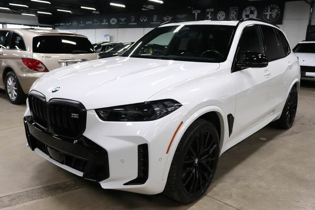 2024 BMW X5 M60i's photo