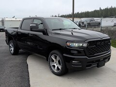 2026 Ram 1500 EXPRESS CREW CAB 4X4 5'7 BOX Pickup