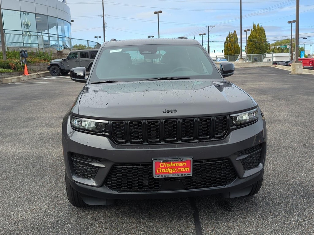 New 2025 Jeep Grand Cherokee ALTITUDE X 4X4 Sport Utility
