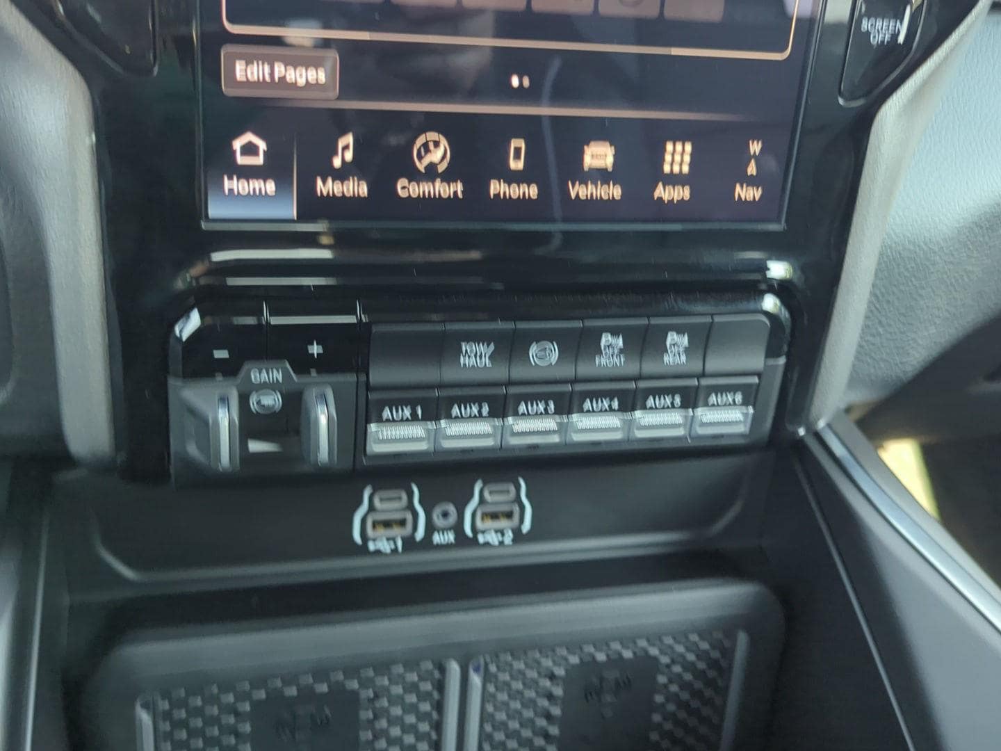 2025 RAM 2500 Laramie - Photo 24