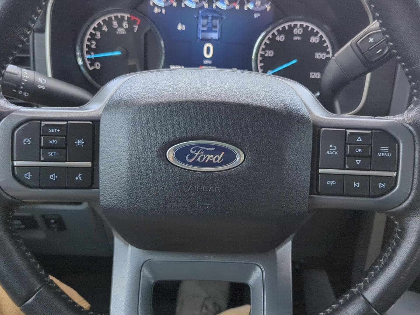 2022 Ford F-150 XLT - Photo 17