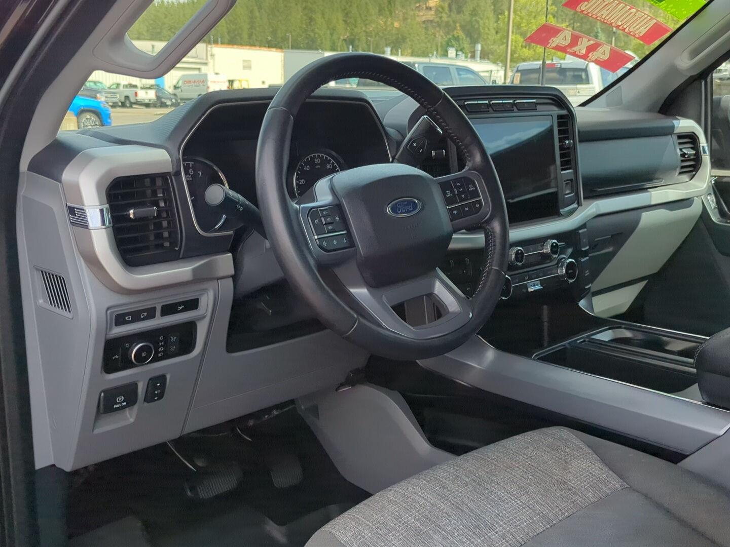 2022 Ford F-150 XLT - Photo 12