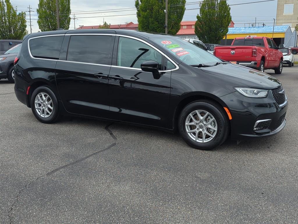 2024 Chrysler Pacifica