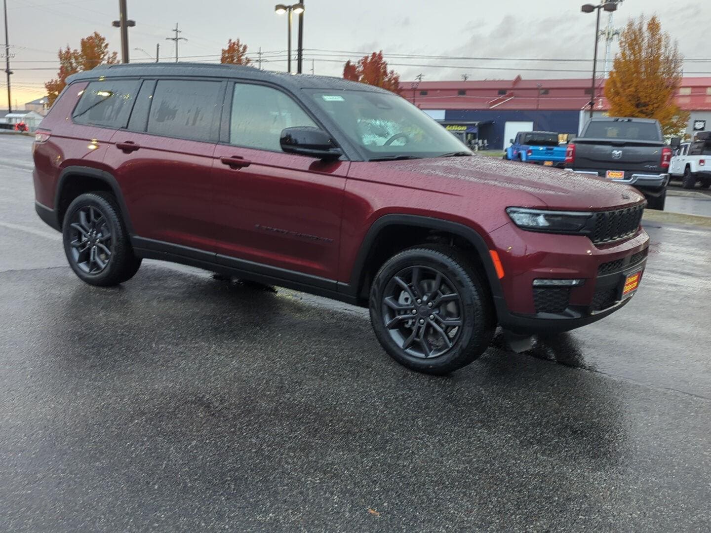 2025 Jeep Grand Cherokee L Limited's photo