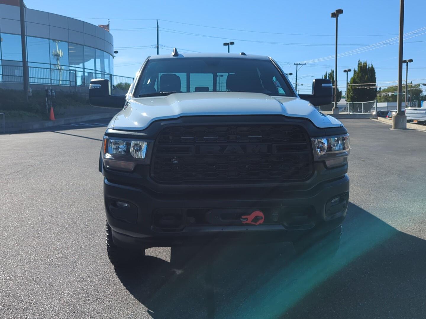 2024 Ram 2500 Tradesman photo 2