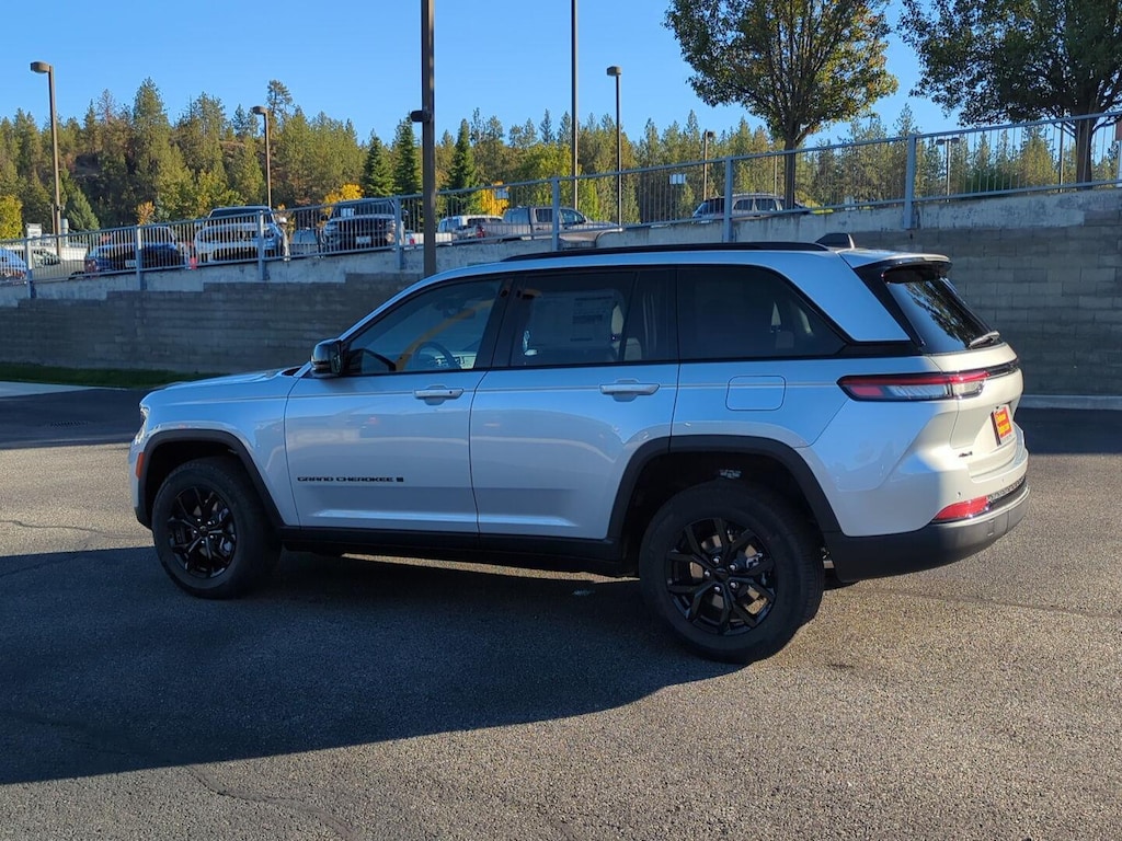 New 2025 Jeep Grand Cherokee ALTITUDE X 4X4 Sport Utility