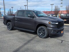 2026 Ram 1500 EXPRESS CREW CAB 4X4 5'7 BOX Pickup