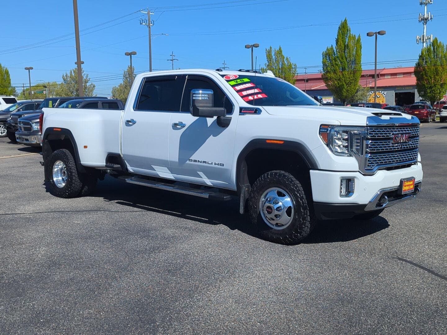 2020 GMC Sierra 4WD Crew Cab Long Box DRW Denali's photo