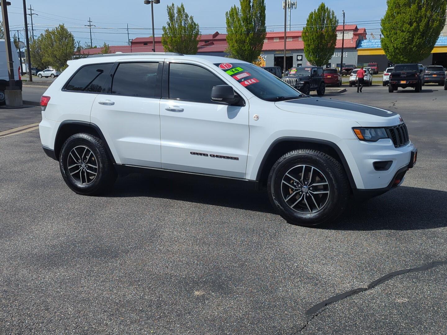 2017 Jeep Grand Cherokee Trailhawk 4WD's photo