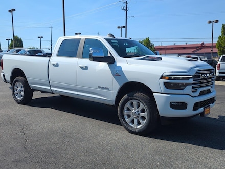 2025 Ram 2500 LARAMIE CREW CAB 4X4 8' BOX Pickup