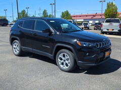 2025 Jeep Compass LATITUDE 4X4 Sport Utility