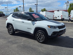 2025 Jeep Compass Trailhawk SUV