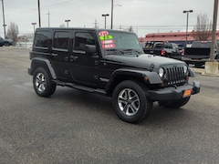2012 Jeep Wrangler Unlimited Sahara SUV