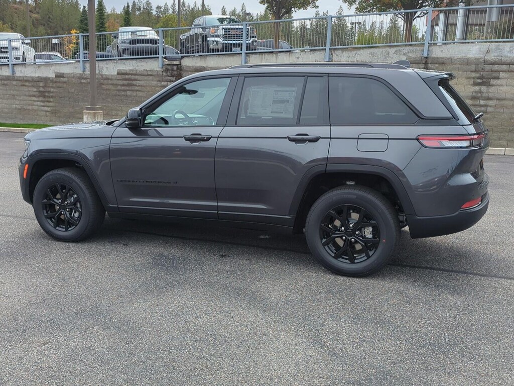 New 2025 Jeep Grand Cherokee ALTITUDE X 4X4 Sport Utility