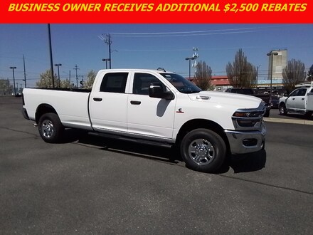 2025 Ram 2500 TRADESMAN CREW CAB 4X4 8' BOX Pickup
