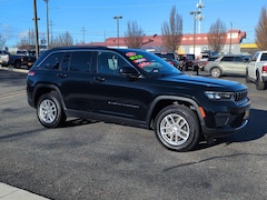 2023 Jeep Grand Cherokee Laredo X SUV
