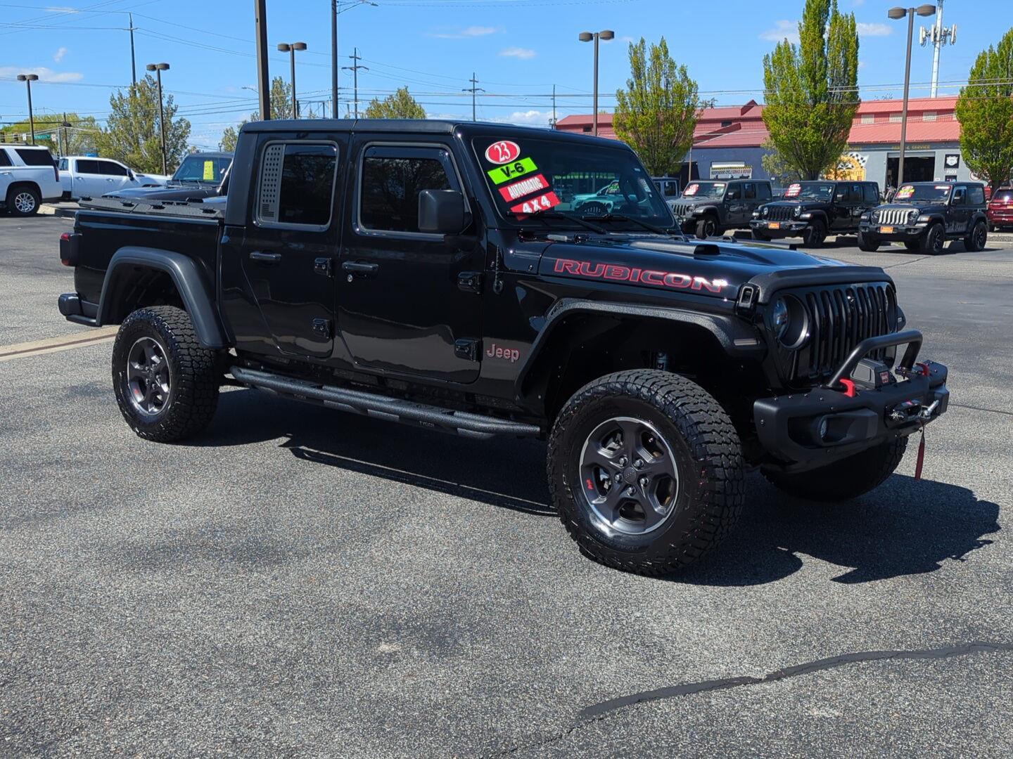 2023 Jeep Gladiator Truck Crew Cab 