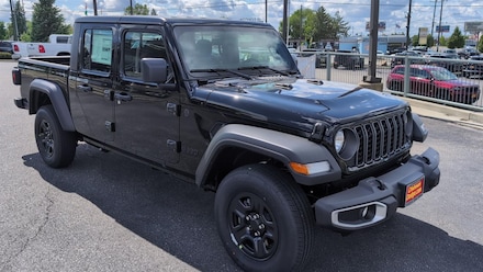 2025 Jeep Gladiator SPORT 4X4 Pickup