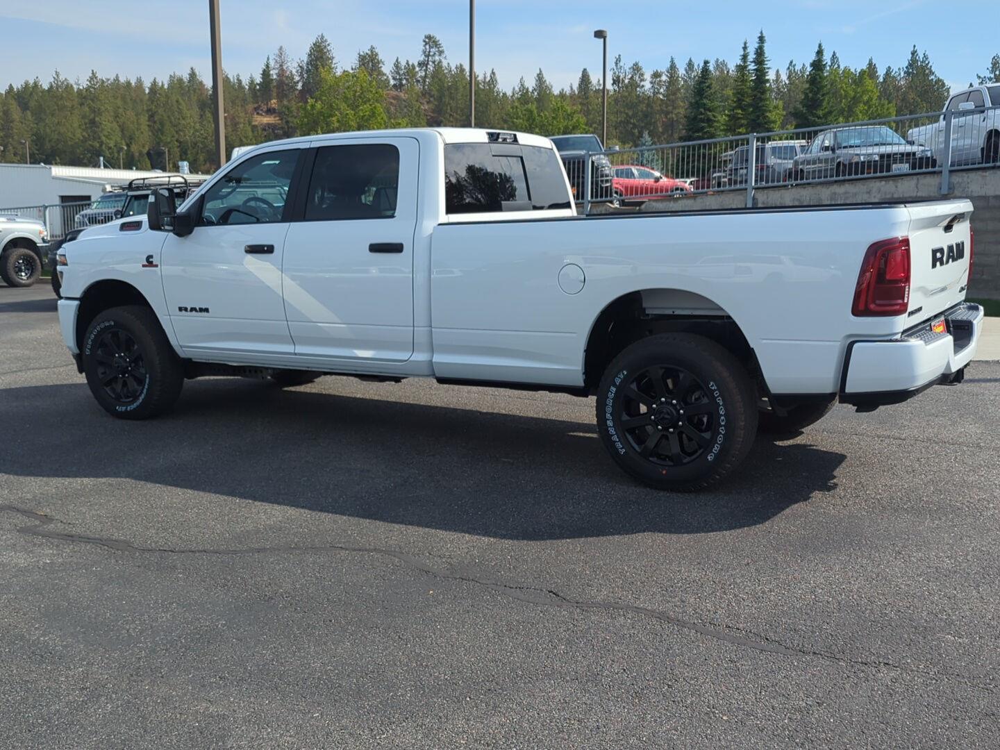 2026 Ram 3500 Big Horn photo 4